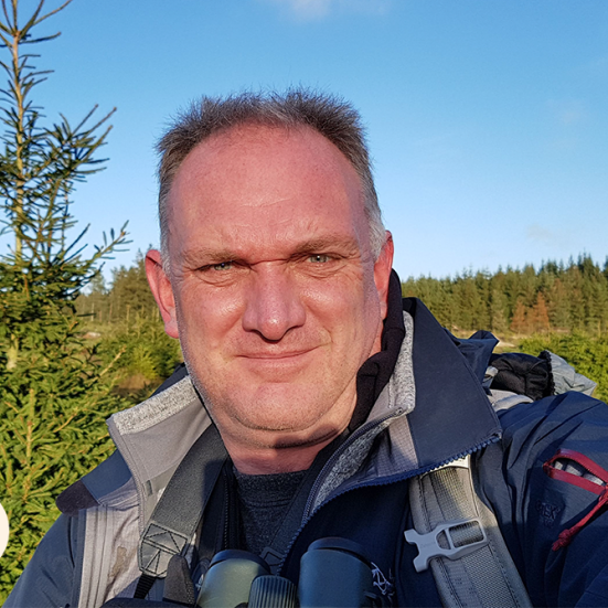 Foto af Morten DD Hansen i naturen