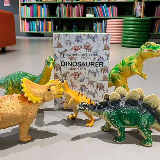 Dinosauer, bog, bibliotek