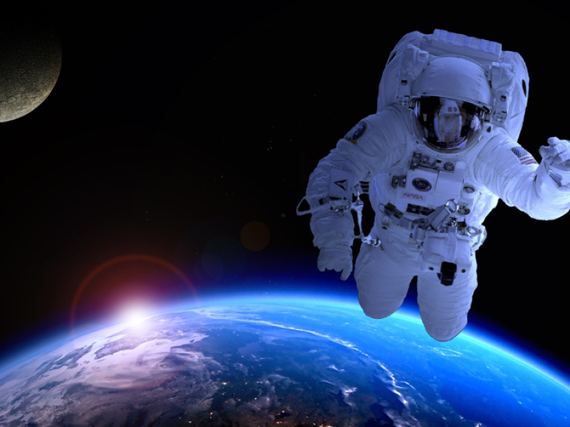 Astronaut i rummet