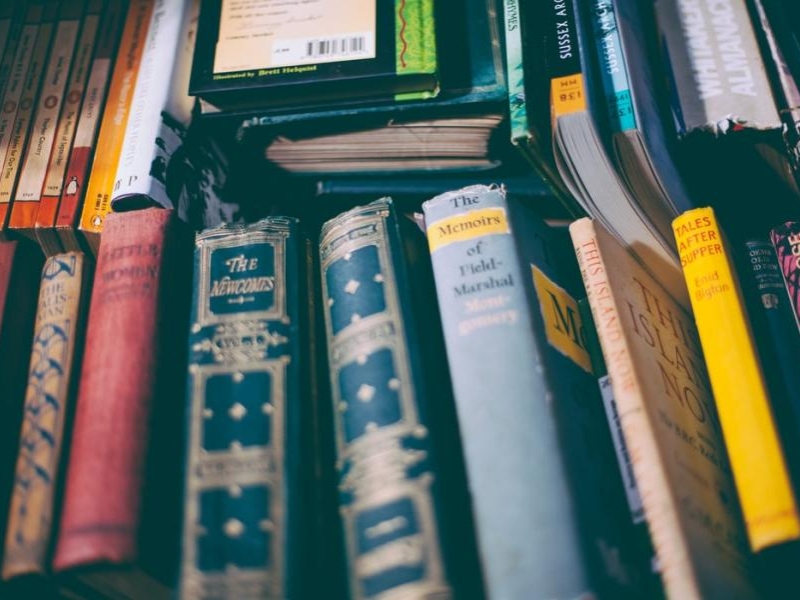 En masse forskellige bøger